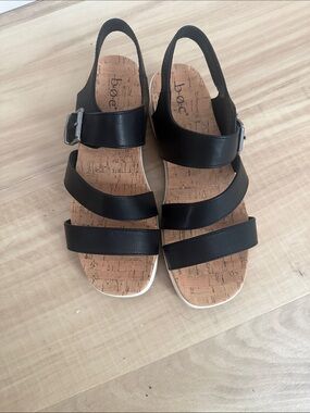 b.o.c. Black Triple-Strap Cork Insole Women's Sandals